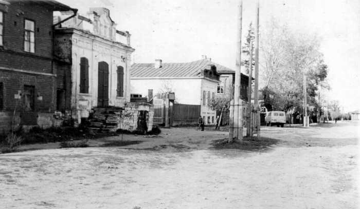 Елатьма. Исторические здания в центре города.