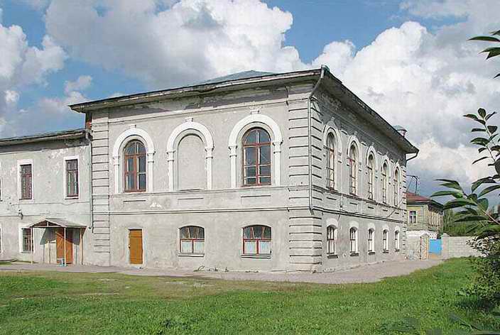 Елатомская средняя школа.