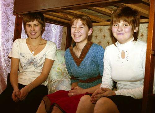 Вика, Валя и Света Вика, Валя и Света